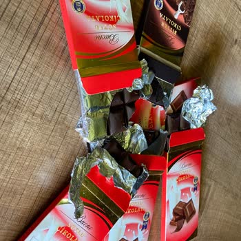 BİM Paketin İçerisinden Farklı Ürün Çıktı!