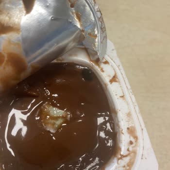 BİM Daphne Puding Küflü Çıktı
