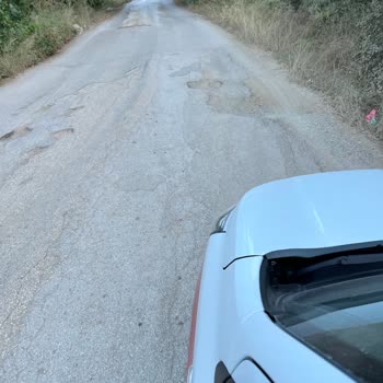 Mudanya Belediyesi Eğerce Mahallesi Bozuk Asfalt