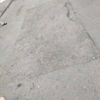 Avcılar Belediyesi Kanalizasyon Ve Çökük Olan Yer