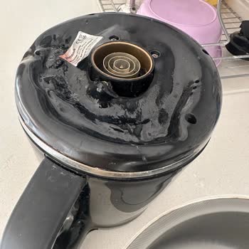 Homend Konuşan Çaycı Patladı.