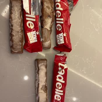 Tadelle 3 Adet Bozulmuş Çikolata