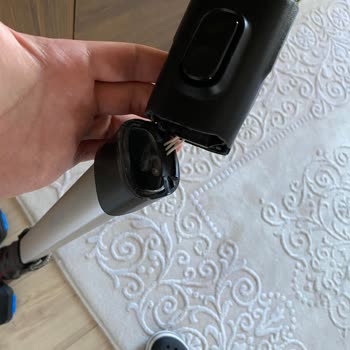Philips Ev Aletleri XC7043 Süpürge Borusu Kırıldı