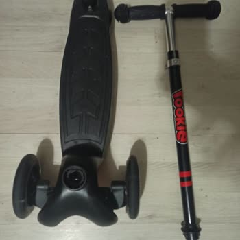 Şok Marketler Sok Marketten Aldığım Rookie Markalı Scooter 5 Günde Kırıldı