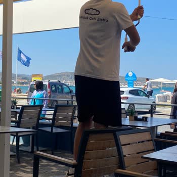 Alsancak Unlu Mamülleri Burhaniye İskele Alsancak Unlu Mamüller