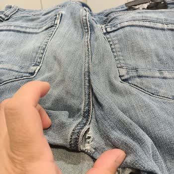 Mavi Jeans Alınmaz...