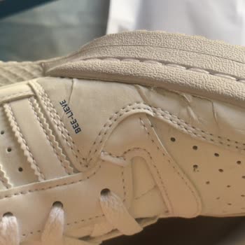 Adidas Forum Low J Ayakkabı Soyulma