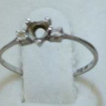 Ariş Pırlanta Yüzüğün Taşı 2. Kere Düştü Düşen Taş Anksiyetesi