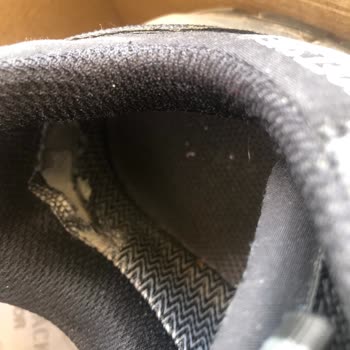 HG Ayakkabı Center -Lumberjack Marka Ayakkabının 5 Ayda Astarı Yırtıldı