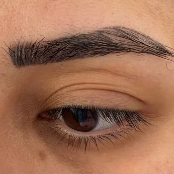 Aris Güzellik Merkezleri Aris Ezgi Doğan Sivas Microblading İşlemi