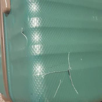 Türk Hava Yolları Hasarlı Bagaj Teslimiyle Müşteriyi Mağdur Ediyor