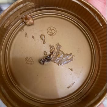 Fellas Foods Fıstık Ezmesinin İçinden Yabancı Madde Çıktı