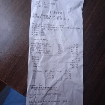 A101 Ve Küflü Kanepe Burger