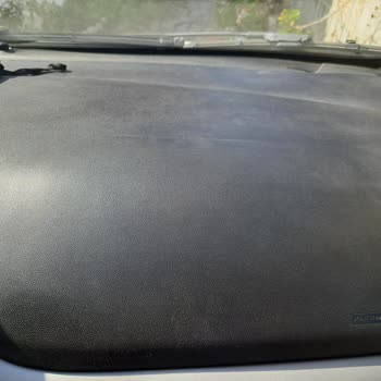 Fiat Linea Göğüs Çatlağı