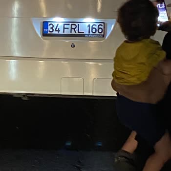 Metro Turizm Trafik Kazası Arabamıza Çarpıp Kaçmıştır