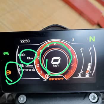 CFMOTO 250NK Kusurlu Motor Teslimatı