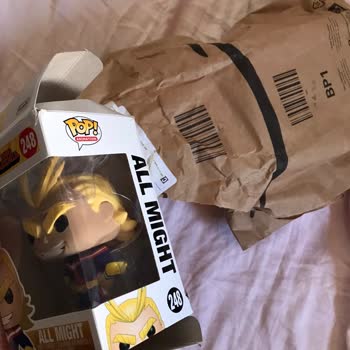 Amazon Kağıt Poşette Kargolar Hep Hasarlı Ulaşıyor