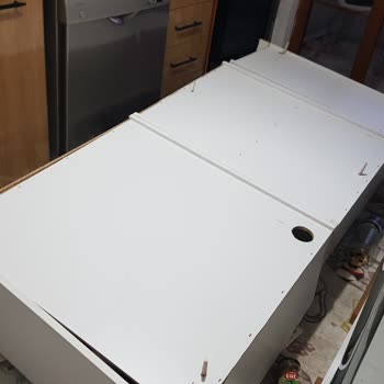 TOKİ Mutfak Dolabı Kendiliğinden Düştü