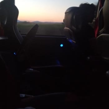 Kamil Koç Firmasında Otobüste Alkol Alan Sarhoş Yolcu Ve 9 Saatlik Yol