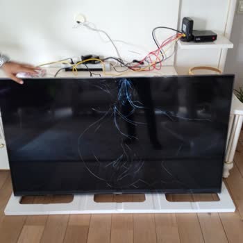 Hepsiburada Hasarlı TV Teslimi