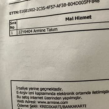 Armine Altüst Takım Aldığımız Ürünü Sadece Üst Gönderiyorlar.