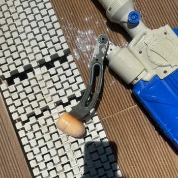 Nerf Su Tabancası Kırıldı