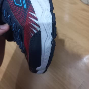 Skechers Thermoflux 2.0 Çocuk Ayakkabısı Sorunu