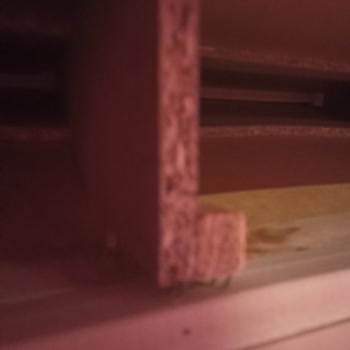 IKEA Kıvık Koltuk Kalitesizliği Zımba İle Birleştirilen Sorunlu Ürün