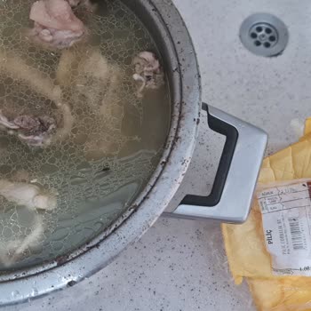 Şok Market Tadpi Marka Tavuk!