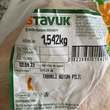 A101 Koku Ve Rengi Değişmiş Bozuk Tavuk