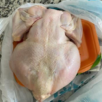 A101 Koku Ve Rengi Değişmiş Bozuk Tavuk