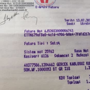 Sony Eurasia Sony Servis Alakasız Bir Nedenle Arızalı Ürünü Onarmadan İade Etti.