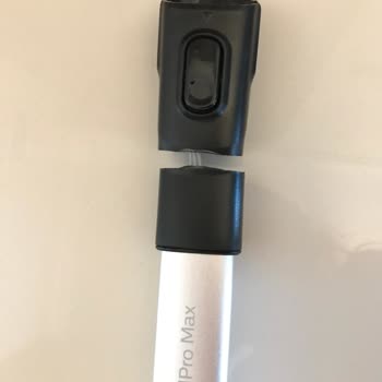 Philips Ev Aletleri Philips XC7043/01 SpeedPro Max Süpürgenin Uzatma Boru Plastiği Kırıldı