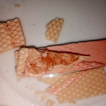 Eti Gıda Gofretlerin İçindeki Farklı Şeyler