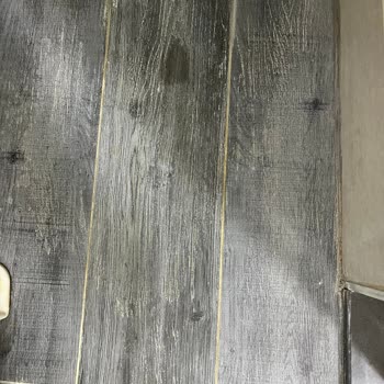 Vitra Karo Banyo Karosu Kireç Sabun Tutuyor