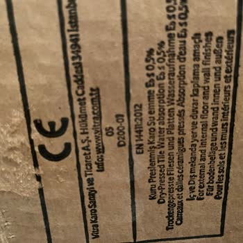 Vitra Karo Banyo Karosu Kireç Sabun Tutuyor