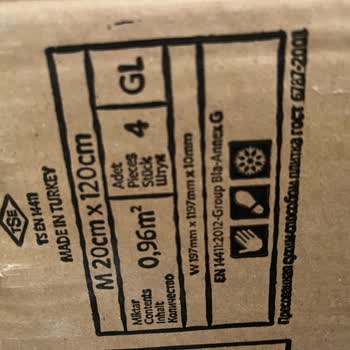 Vitra Karo Banyo Karosu Kireç Sabun Tutuyor