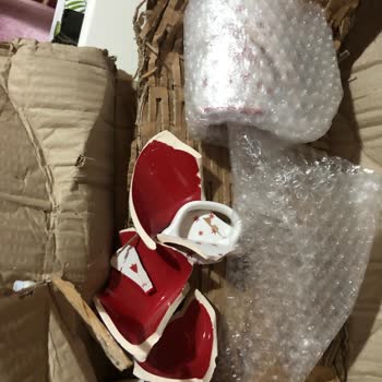 Sürat Kargo'nun Özensiz Paket Taşıması