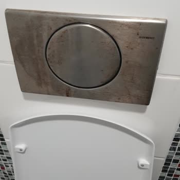 Akdeniz Üniversitesi Hastanesi Akdeniz Üniversitesi Hasta Odaları Ve Banyo