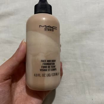 Mac Cosmetics Fondötenin Oksitlenmesi