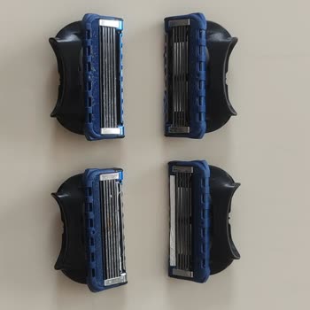 Gillette Marka Hatalı Tıraş Bıçağı