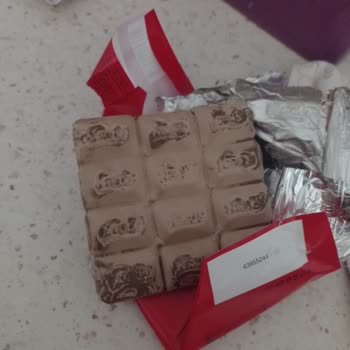 Nestle Çikolata Bozuk Çıktı