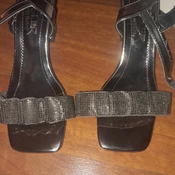 Enes Ayakkabıcılık (İstanbul) Sultanbeyli Terbiyesizliği