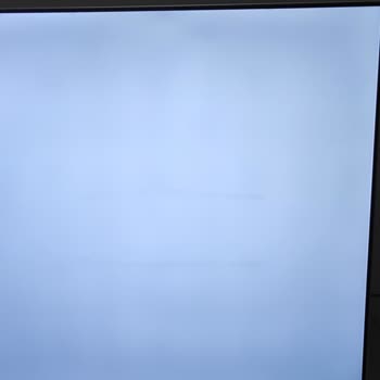 Onvo 75 İnc TV Kurulum Yapıldığı Gün Ekran Panelinde Siyah İzler Oluştu