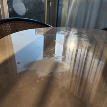 İva Sandalye & Masa Yüzeyi İşlemsiz Mermer Masa Satılması, Oluşan Sorunların Giderilmemesi