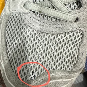 İç Astarı Sökülen Ayakkabı Asics