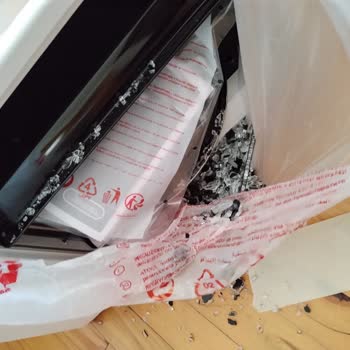 A101 Camı Kırık Gelen Ürün