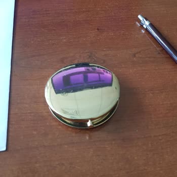 Forum İstanbul AVM Güvenlik Personeli'nin, Aynayı Çakı Olarak Görmesi