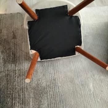 Eser Mobilya Avcılar Eskidji Bazaar'dan Sandalye Siparişi Hüsranı