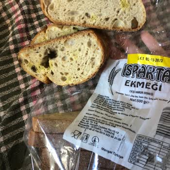 BİM Market - Küflü Ekmek